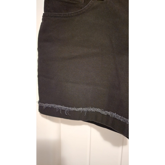 Time and Tru black jean denim shorts NEW NWT size 18 fits like 16 - Picture 3 of 3
